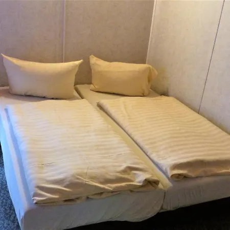 Oder Weniger Direkt Am Casa vacanze