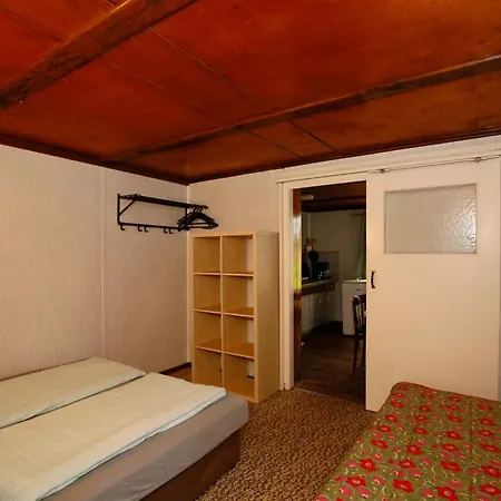 Oder Weniger Direkt Am דראנסקה